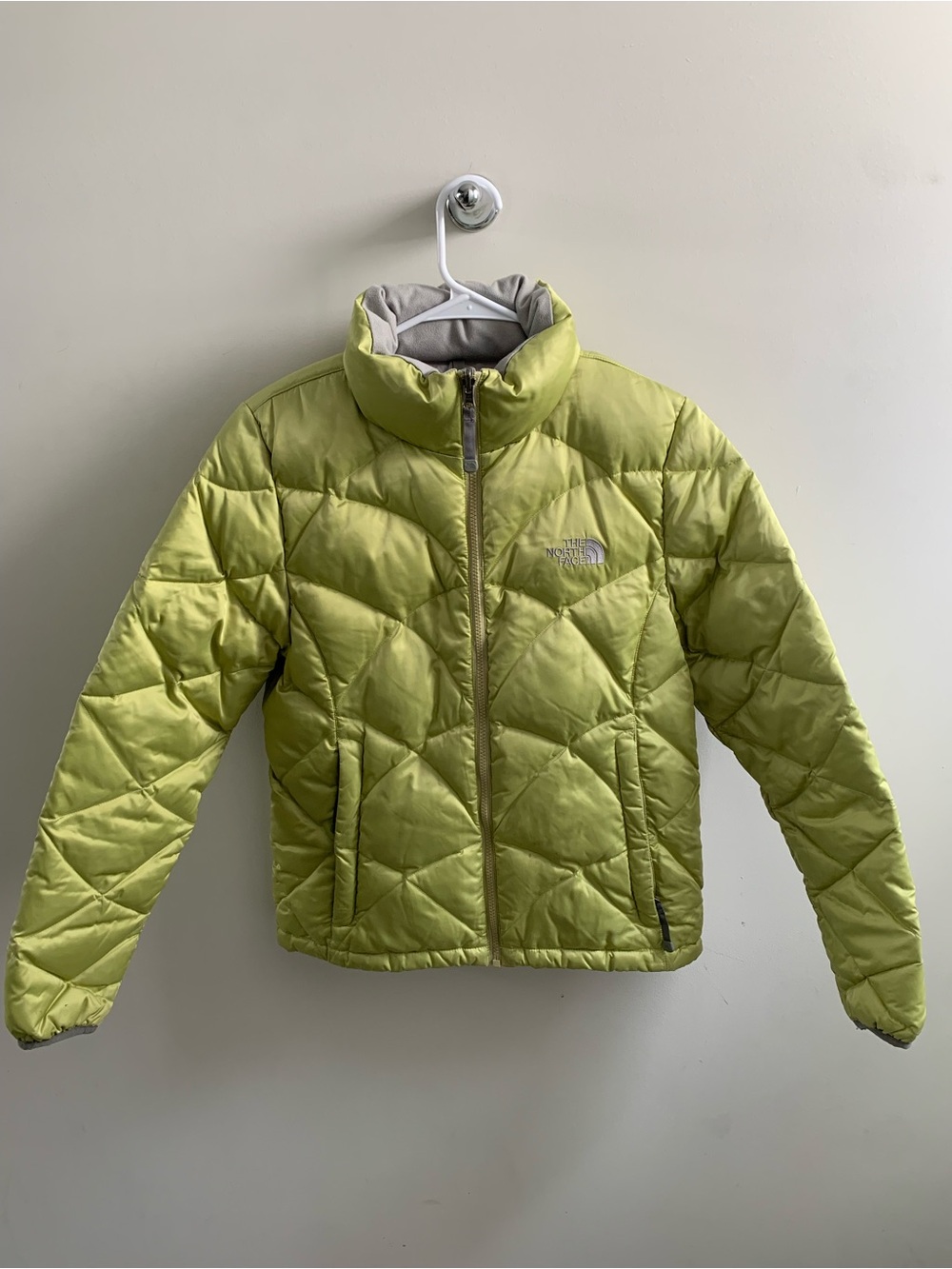 The North Face 550 Down Diamond Quilt Puffer Jacket Lime Green M